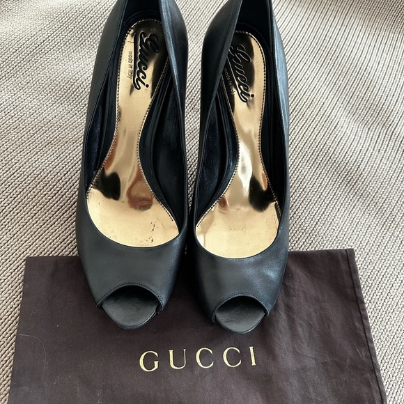 Gucci platform, peep toe heels. Size 42. Black. Only wear is on bottom. Gorgeous - Picture 2 of 6